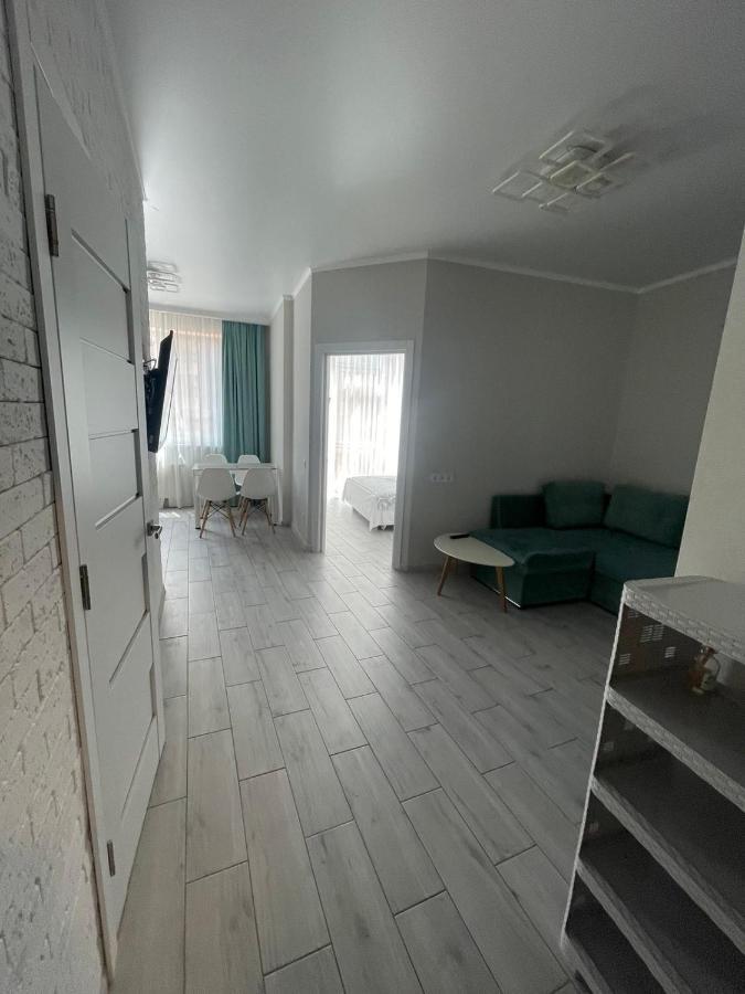 Nika Apartment Odesa Exterior foto